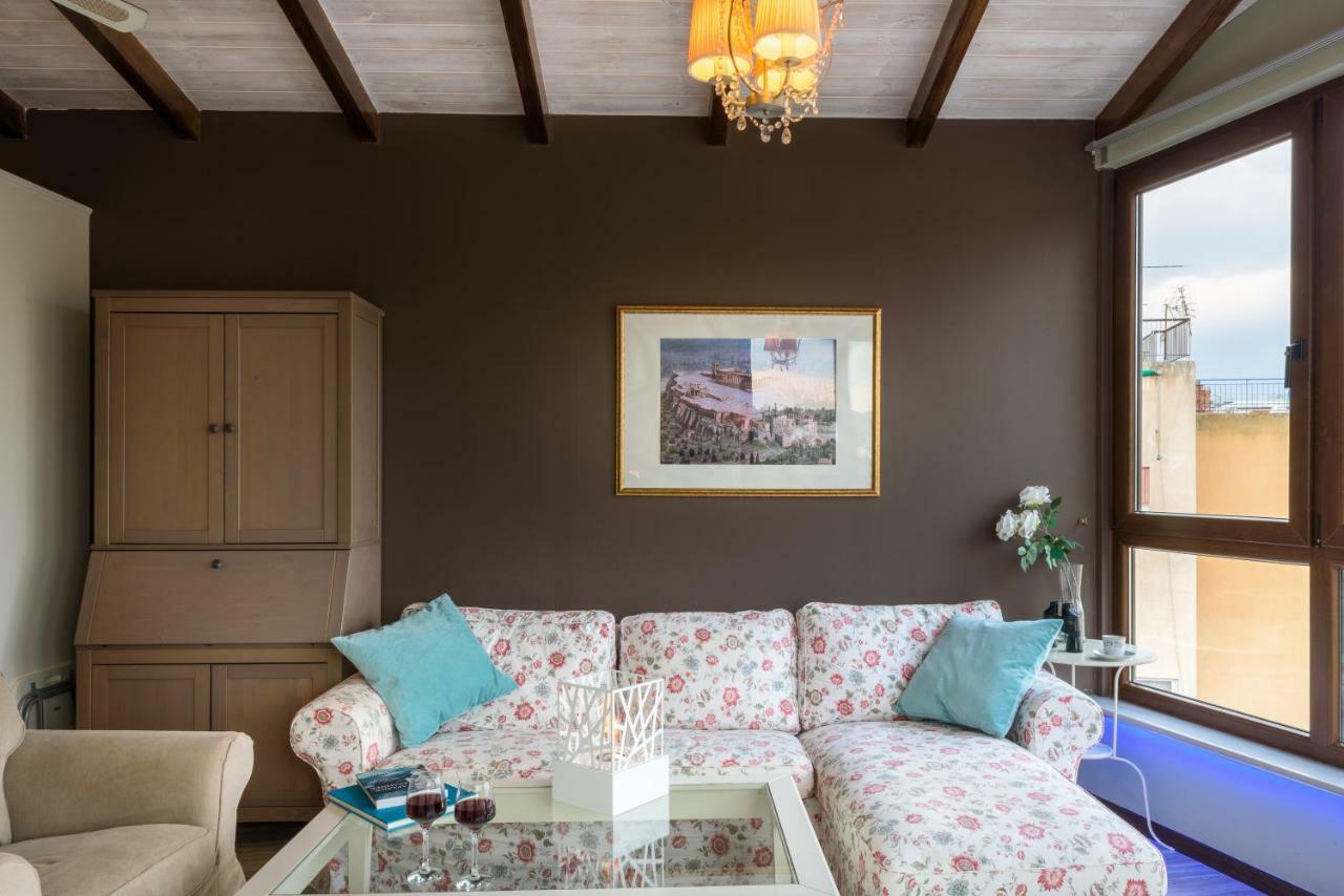 The 1 And Only Acropolis Penthouse Apartment เอเธนส์ ภายนอก รูปภาพ